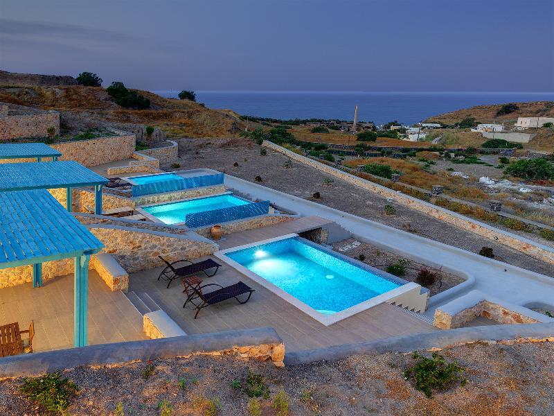 Desiterra Resort Suites & Villas Karterados  Luaran gambar